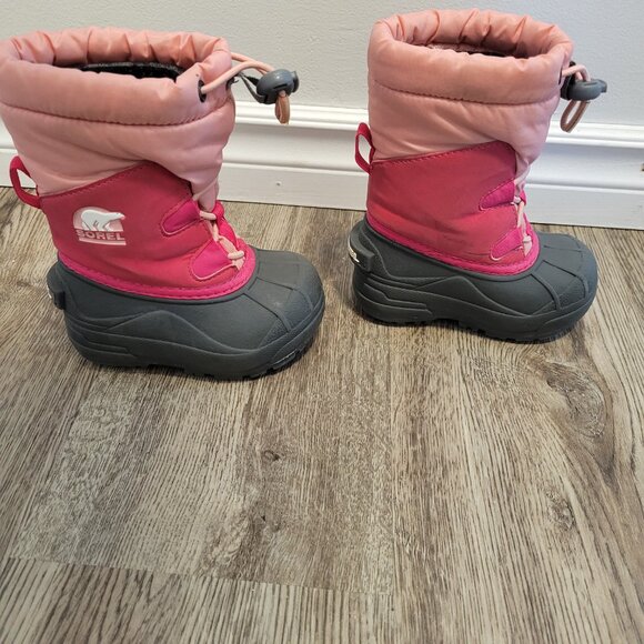 Sorel 6T Snow Boots - Picture 2 of 6